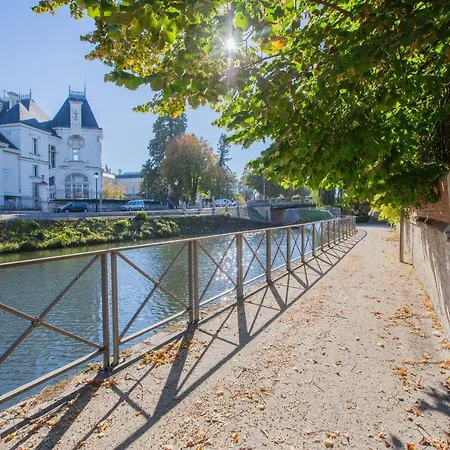 Le Canal,Hyper Centre, Cosy, Fibre, Parking Privee, 1 A 4 Pers Montargis Exterior photo