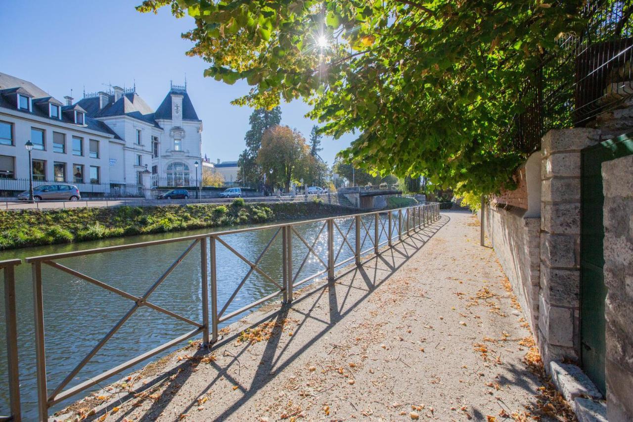 Le Canal,hyper Centre, Cosy, Fibre, Parking Privee, 1 A 4 Pers *