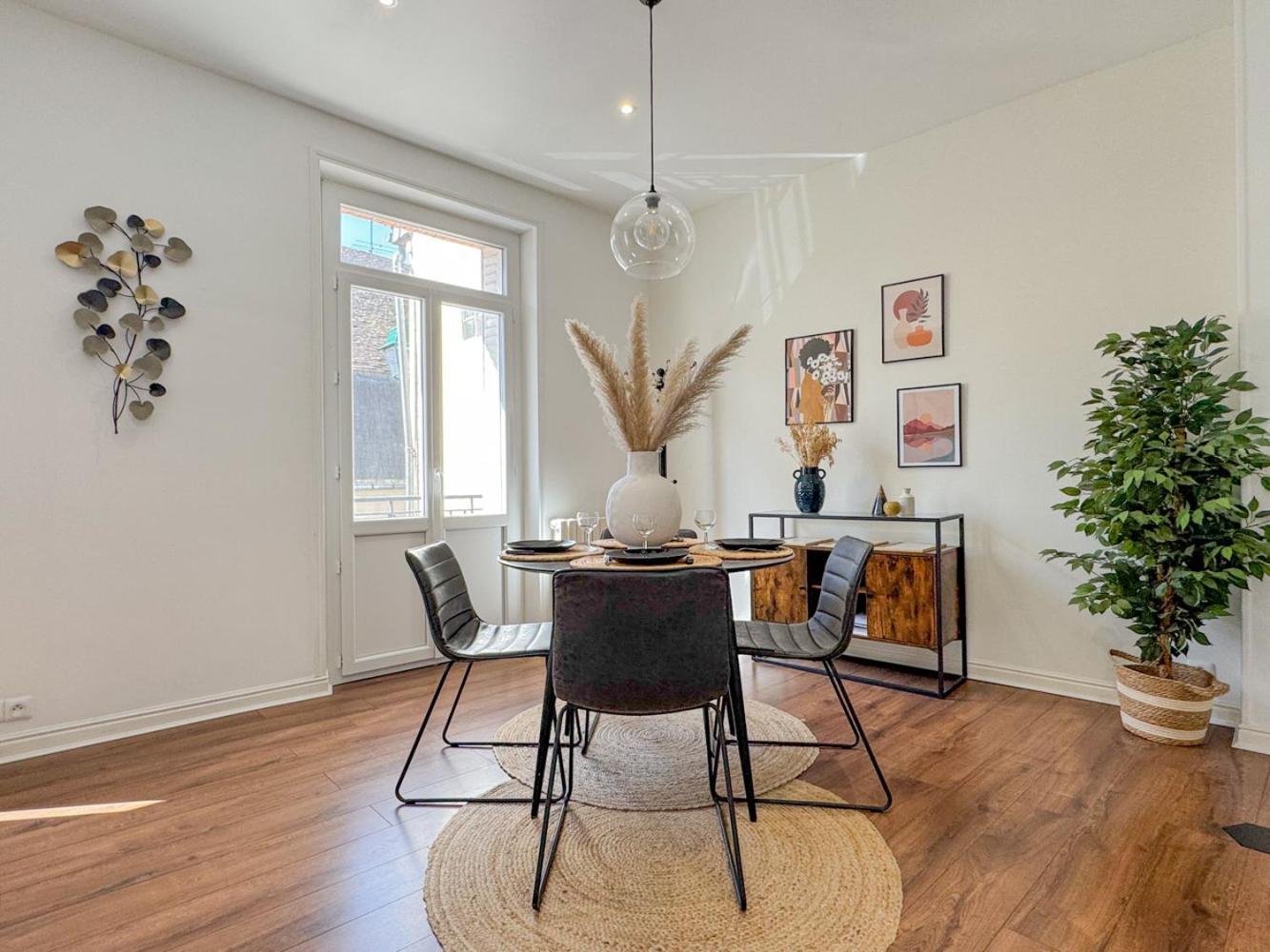 Le Canal,hyper Centre, Cosy, Fibre, Parking Privee, 1 A 4 Pers Apartment